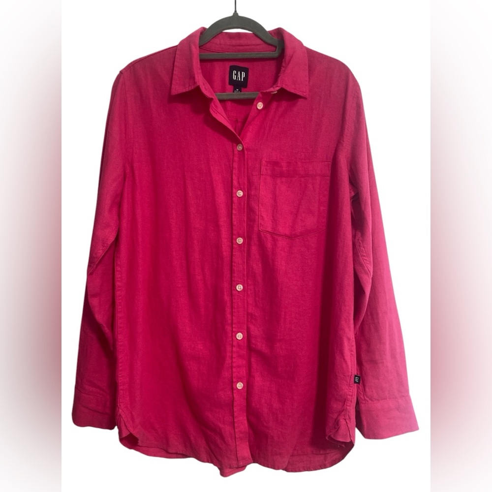 GAP bright pink
